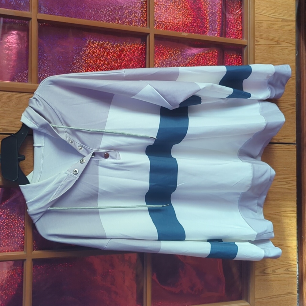 Hooded pullover